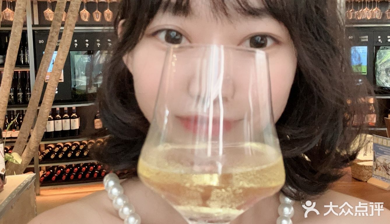 一个人的下午茶也要快乐呀[礼花]