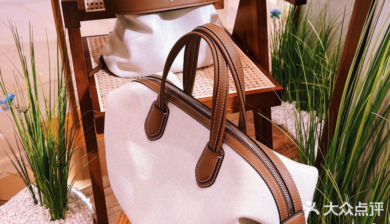 国货品牌ZESH,明星都在背,千元买同款!