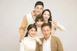 -时光纪亲子全家福照相馆(静安店母女写真父母纪念照)