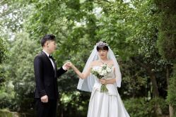 -金夫人婚纱摄影