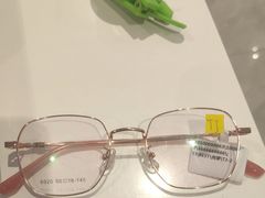 -宝视达眼镜(周口市广场店)