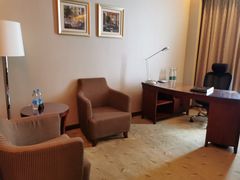 -汕尾巴黎半岛酒店