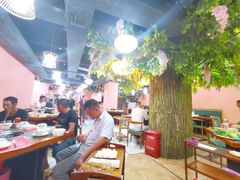 大堂-渔香岛美蛙鱼头火锅(威清路店)