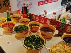 -黔二妞地摊火锅(龙华清湖店)