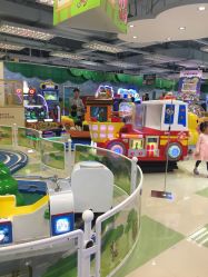 -莫莉幻想儿童乐园(深圳南山欢乐颂店)