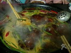 -石灰市毛记烧鸡公(解放碑店)