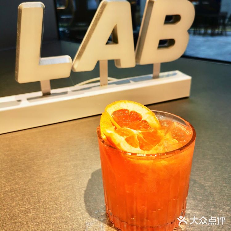 南京东路露营喝咖啡?