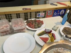 -尚品海鲜肥牛自助火锅(湖明店)