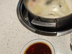 -三人行骨头王火锅(长寿店)