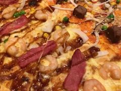 -必胜客(宝杨路宅急送店)