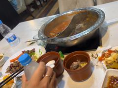 -尚品海鲜肥牛自助火锅(湖明店)