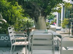 -ADO KAFE(大学城店)