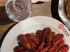 -叶派龙虾•招牌香辣蟹·海鲜(中海国际店)