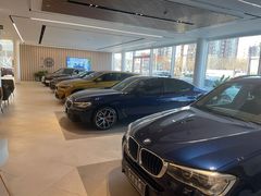 -北京宝诚宝马4S店