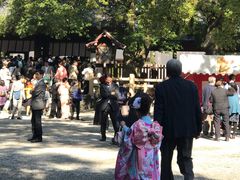 节日盛装的孩子们-热田神宫