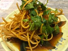 皮蛋拌馓子-靓靓蒸虾(中山公园店)