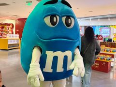 -m豆巧克力世界(上海世茂广场店)