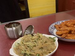 肉丝拉皮-北大地皖峰饭馆