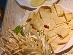 蔬菜拼盘-吃城都·鱼蛙火锅(西玉龙街店)