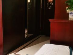 -罗马国际八楼足浴SPA会所