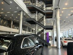 -天津波士信达奔驰4S店(卫津南路店)