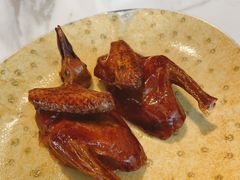 脆皮妙龄鸽-新荣记(新源南路店)