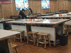 -老东镇啤酒屋海鲜加工·蒸汽海鲜·海鲜烧烤(台东店)