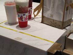 -奈雪的茶(湖滨银泰in77C区PRO店)