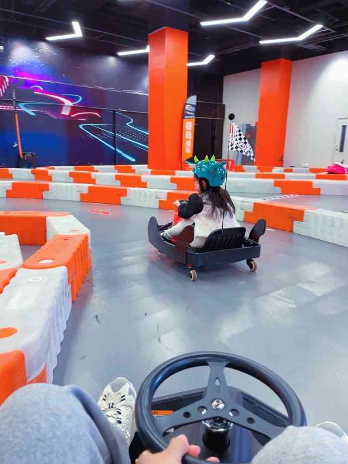 极速酷玩漂移卡丁车俱乐部(金源店)-"【印象】色调小清新 | 锻炼协调