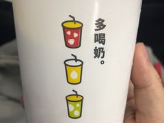 酸奶包装-一鸣真鲜奶吧(动车南站店)