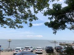 -淇沙湾渔村餐厅