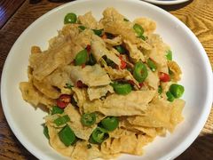 青椒马田腐竹-胖婆捆鸭