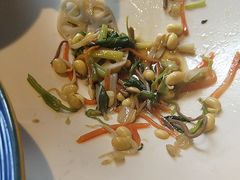 -香山湖家家宴(中山陵店)