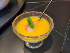 -鼎泰亨·海鲜牛肉餐厅(滨江店)