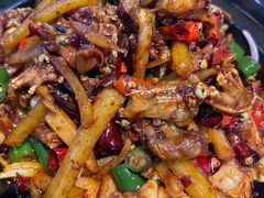 干锅牛蛙-四禧精酿铜锅涮肉·烧烤工场(大明湖店)