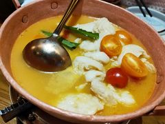 版纳野果酸汤鱼-云海肴·云南小炒·汽锅鸡(天津国金汇店)