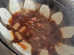 -三里屯土灶炖公鸡地锅鸡(江东店)