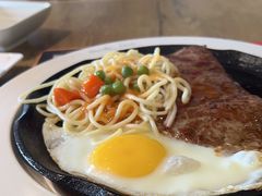 -豪客来牛排(人民东路店)