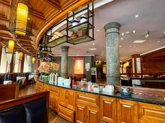 -八府香鸭·啫啫煲(华山路店)