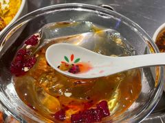 -龙巢盱眙龙虾·牛蛙·烧烤宵夜(八卦岭店)