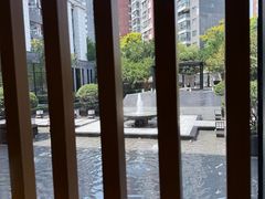 -鱼鲜饭香·招牌汽锅剁椒鱼头王