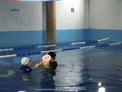 -蓝旗游泳·青训·亲子水域中心(方庄中心)