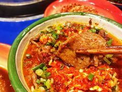 路边嫩牛肉-马路边边火锅串串(观前街店)