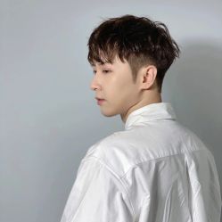 -海文先生国潮烫染男士理发馆