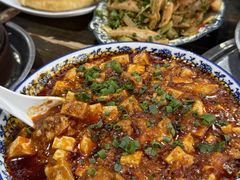 -乐山食古香跷脚牛肉