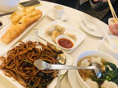 上海粗炒面-沪江海派料理