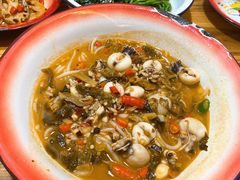 -老三样·美食研究中心(世贸路店)