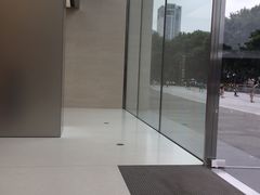 -Apple零售店(玄武湖店)