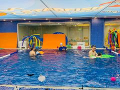 -戊辰亲子游泳俱乐部