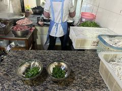 -正宗杨记普洱酸醋米线(总店)